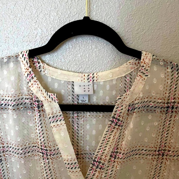A New Day Plaid Blouse Swiss Dot Cream Pink - Picture 2 of 3
